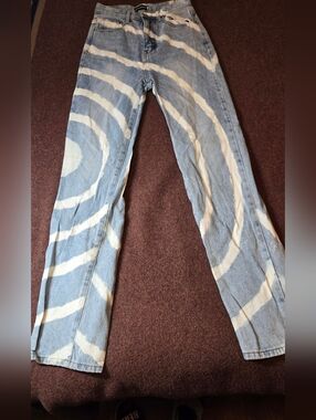 High-Rise Blue & White Tie-Dye Jeans - Women